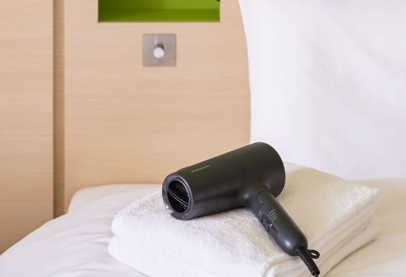 带阳台标准四人间, Mitsui Garden Hotel Prana Tokyo Bay