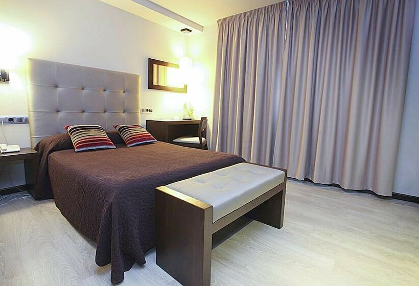 스탠다드 싱글 룸, Torre De Nunez