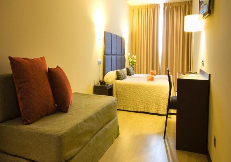 스탠다드 트리플 룸, Torre De Nunez