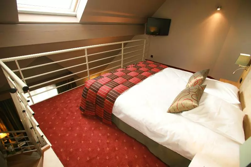 Duplex Room, Verviers Van Der Valk