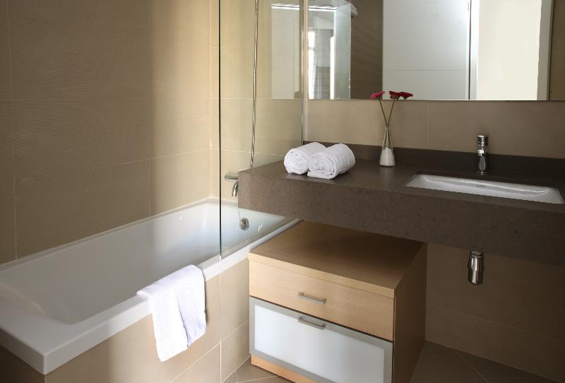 Апартаменты 2 Спальни, Mh Apartments Suites