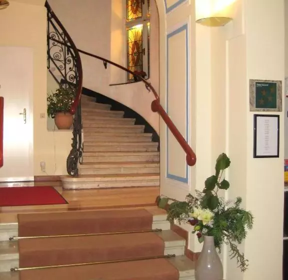 １ベッドルームアパートメント, Mondial Appartement
