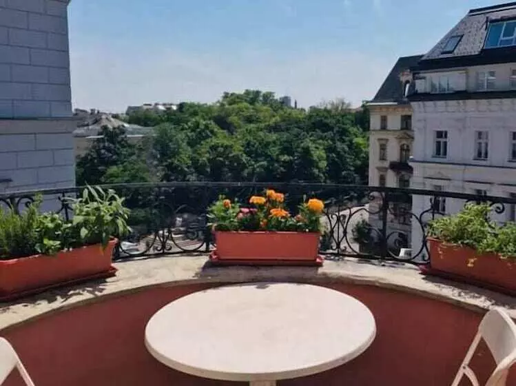 １ベッドルームアパートメント, Mondial Appartement