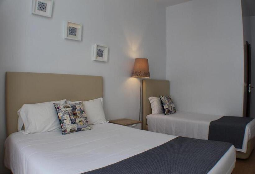 اتاق خانوادگی, Dear Porto Guest House