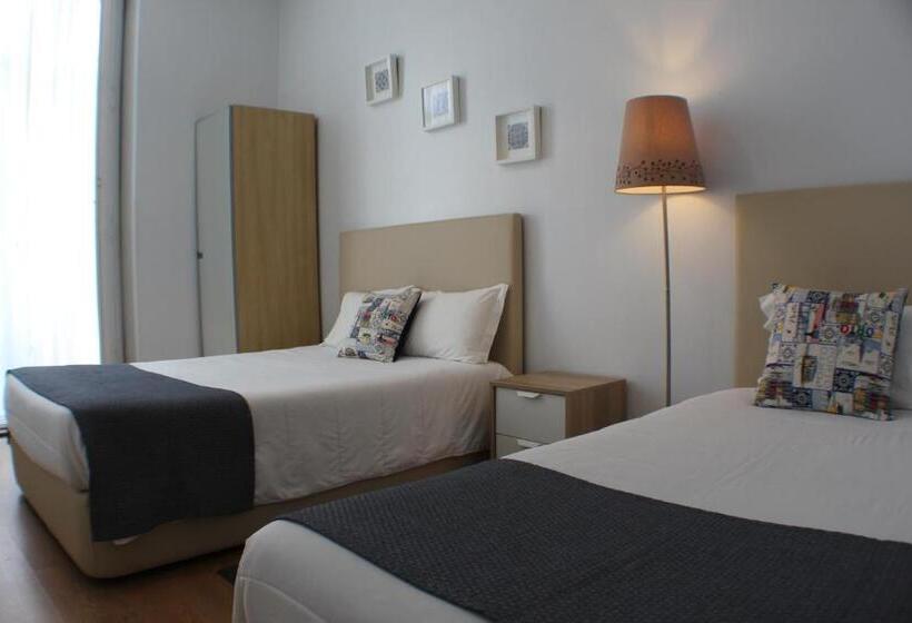 اتاق خانوادگی, Dear Porto Guest House