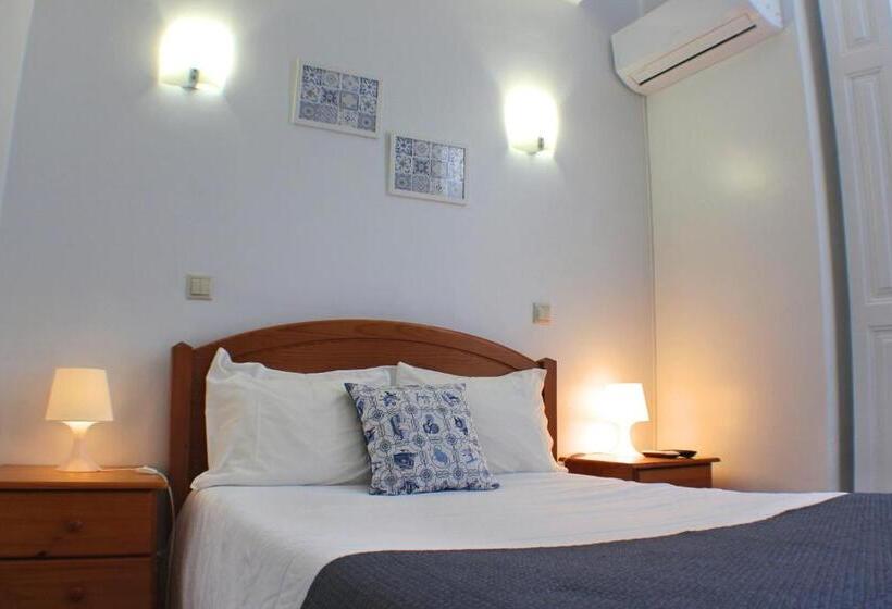 اتاق استاندارد یک نفره, Dear Porto Guest House