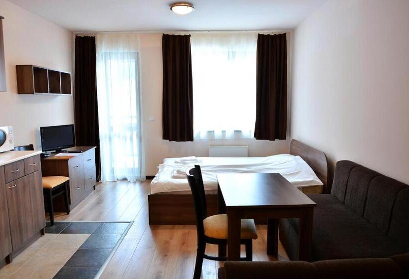 Dağ Manzaları Stüdyo, Royal Bansko Half Board Plus & All Inclusive Light Hot Pool & Jacuzzis