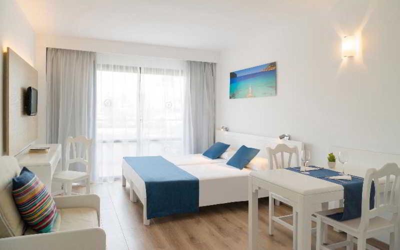 스탠다드 스튜디오, Sol De Alcudia Apartamentos