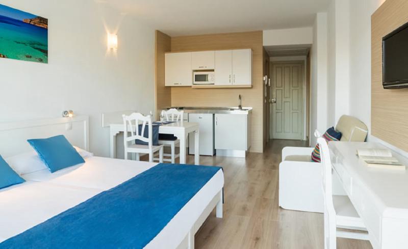 스탠다드 스튜디오, Sol De Alcudia Apartamentos
