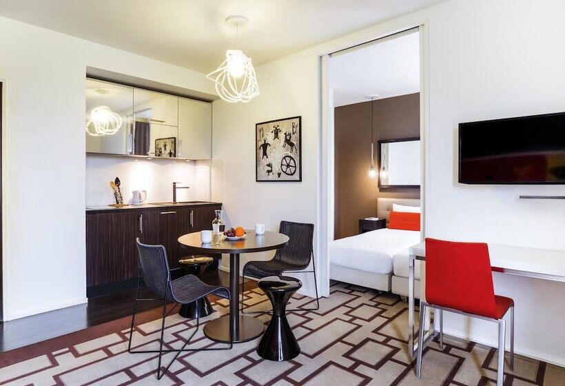 Апартаменты 1 Спальня с Балконом, Aparthotel Adagio Marseille Timone