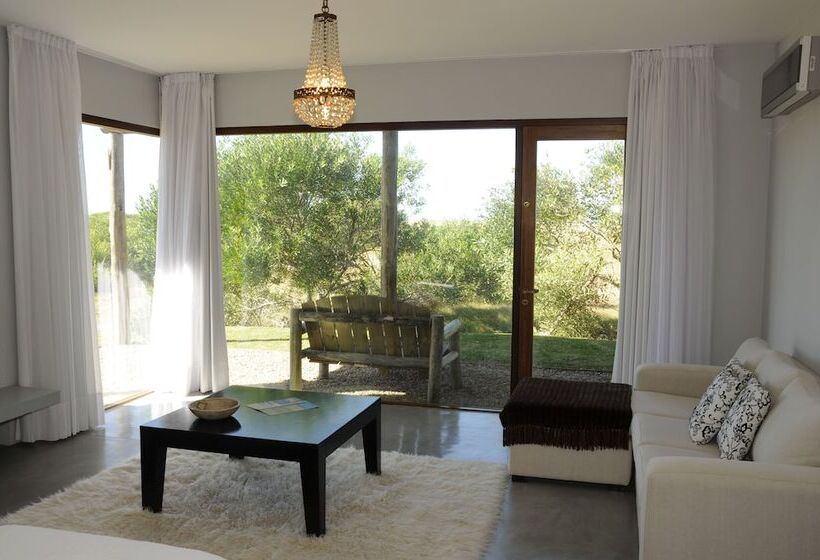 سوییت جونیور, Casa Suaya