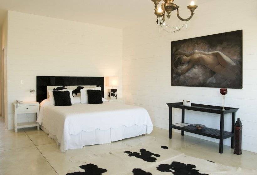 سوییت جونیور, Casa Suaya