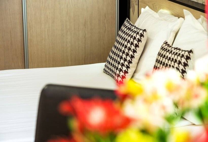 Номер Deluxe, City Avenue Hotel By Hmg Free Parking Free Wi Fi