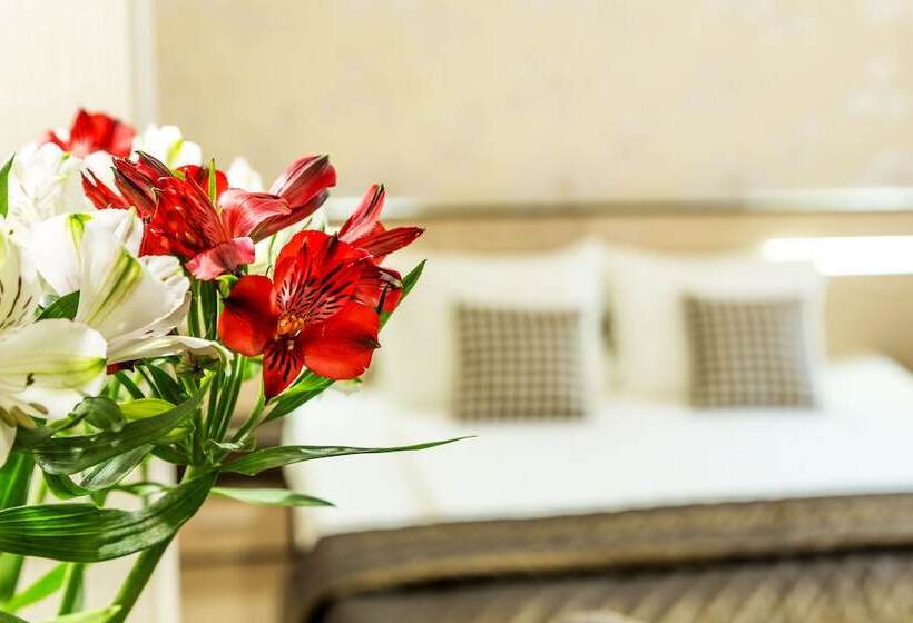 Номер Deluxe, City Avenue Hotel By Hmg Free Parking Free Wi Fi