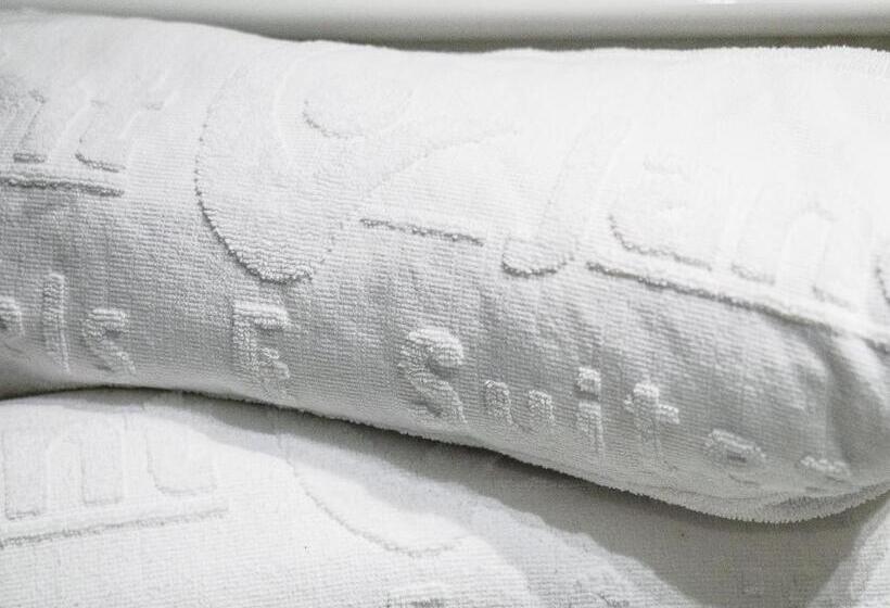 חדר סטנדרט לארבעה, Cristallo Club