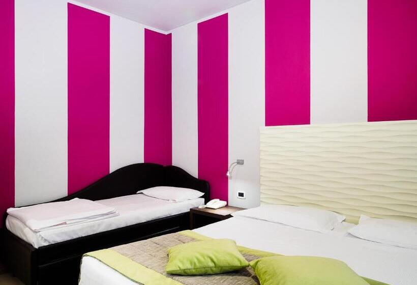 חדר משפחתי, Cristallo Club