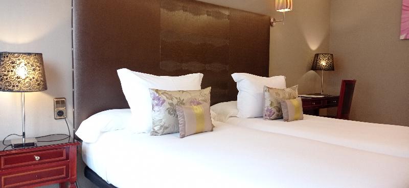 غرفة قياسية, Galaxy