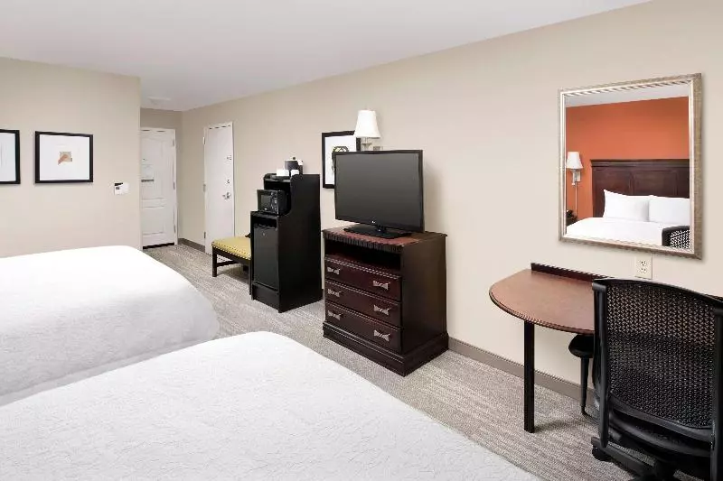 スタンダードルーム, Hampton Inn Lenoir City
