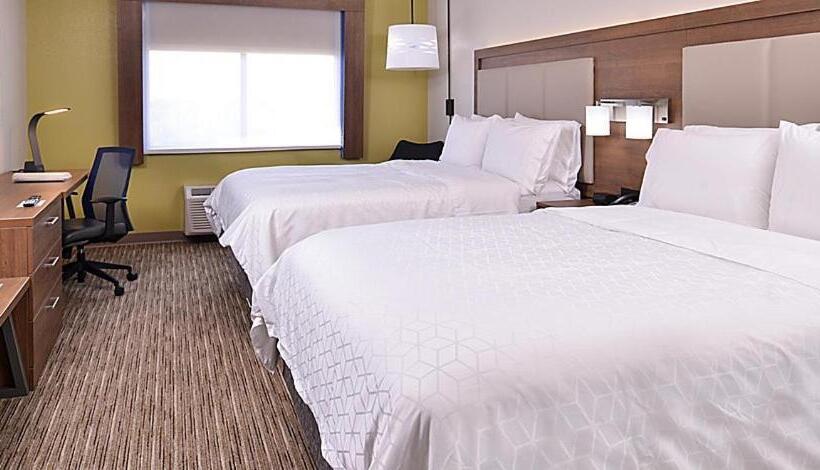 Люкс 2 Спальни, Holiday Inn Express Hotel And Suites Mesquite, An Ihg