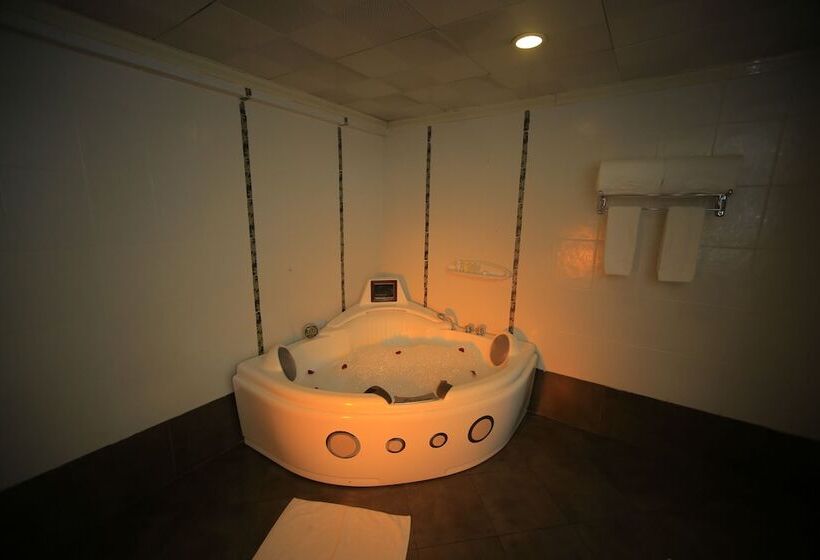 سوئیت پرزیدنت, Inter Luxury