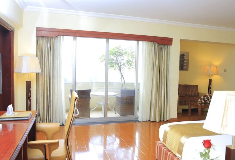 سوئیت پرزیدنت, Inter Luxury