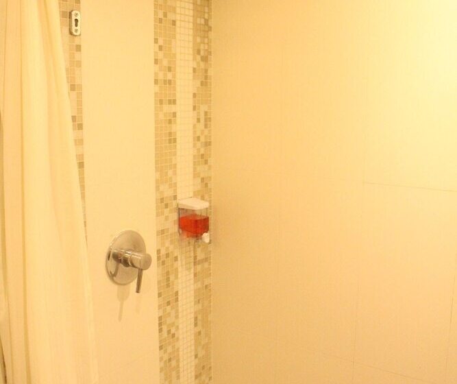 غرفة قياسية, Keys Select By Lemon Tree Hotels, Ludhiana