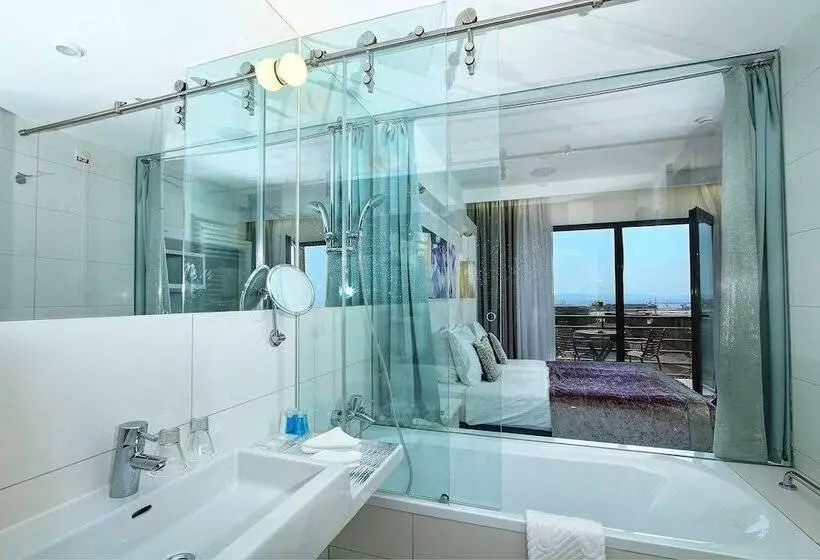 Deniz Manzaralı Rahat Oda, Luxe