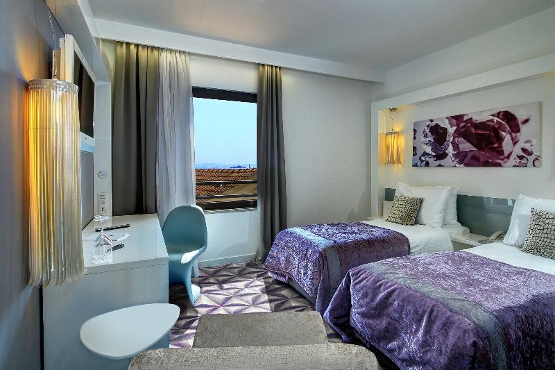 スタンダードルーム, Luxe