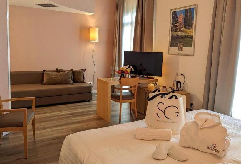 Полулюкс, Mioni Royal San