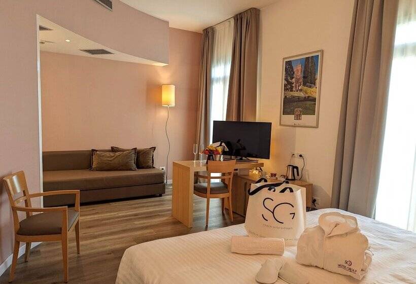 Полулюкс, Mioni Royal San