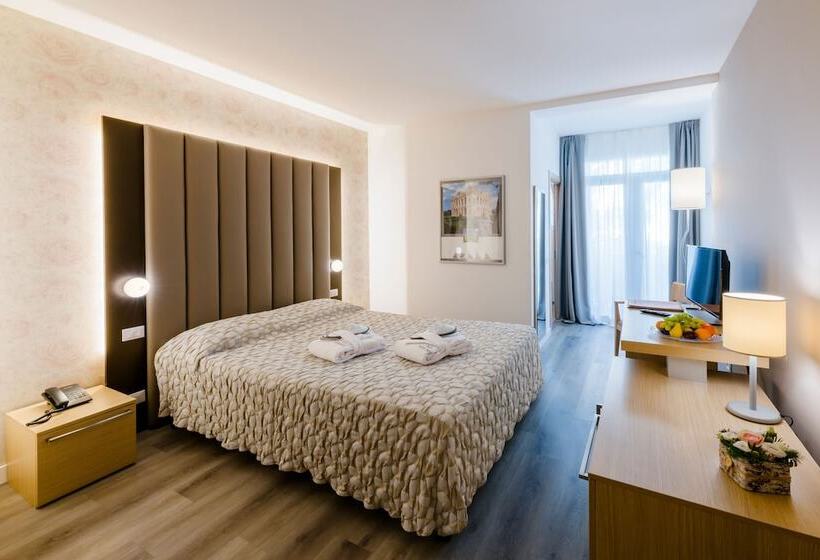 Номер Комфорт, Mioni Royal San