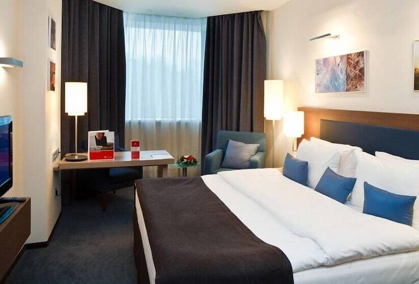 Номер Superior, Ramada By Wyndham Yekaterinburg