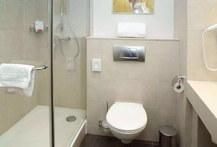 Superior-huone, Ramada By Wyndham Yekaterinburg