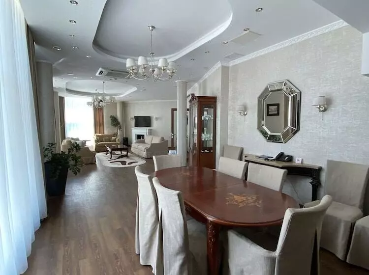 Executive-sviitti, Ramada By Wyndham Yekaterinburg
