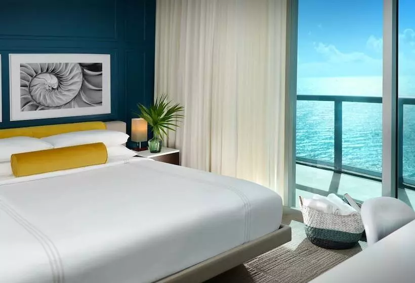 سوییت با چشم‌انداز دریا, Sole Miami A Noble House Resort
