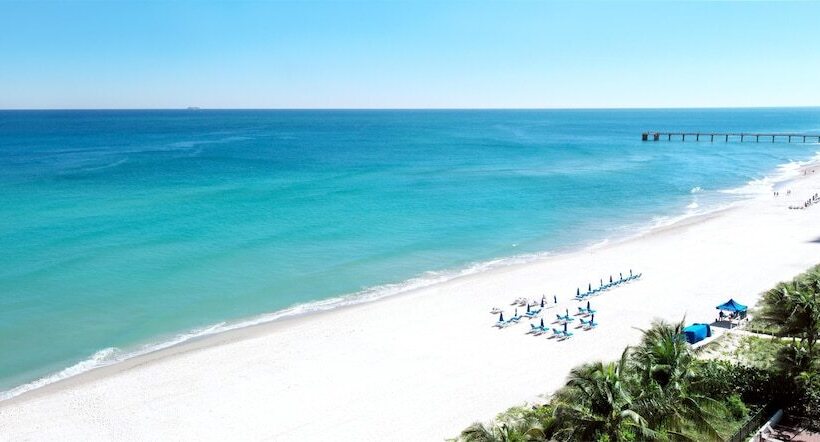 Люкс Вид на Море, Sole Miami A Noble House Resort