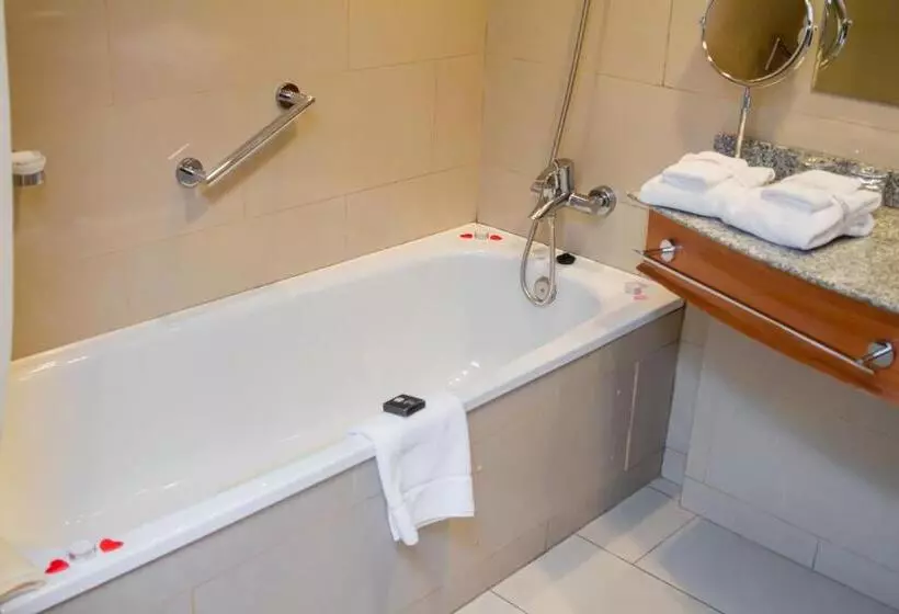 سوییت جونیور, Sonesta Hotel Osorno