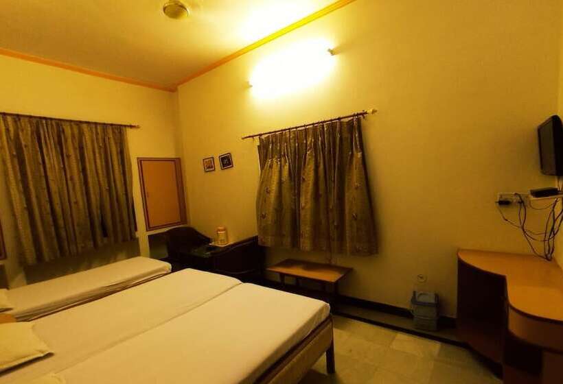 Номер Deluxe, Taj Plaza, Vip Road, Agra