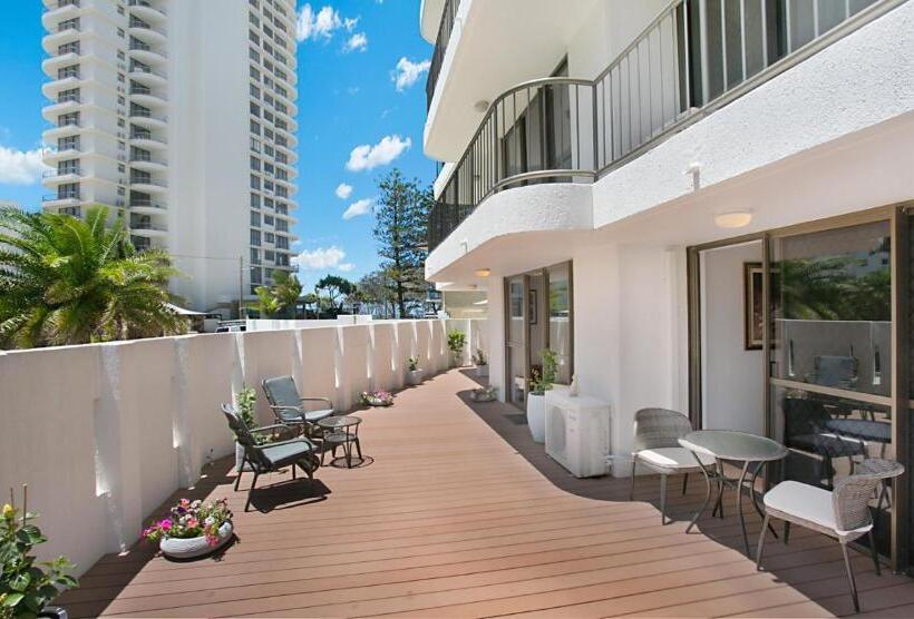 דירת חדר נוף לגינה, Ocean Royale