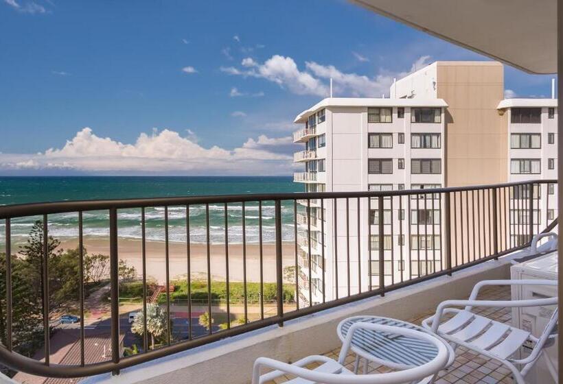 דירת חדר נוף לים, Ocean Royale