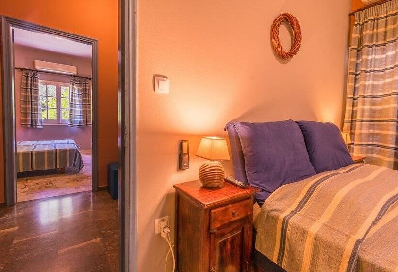 3ベッドルームアパートメント, Villa Yannis