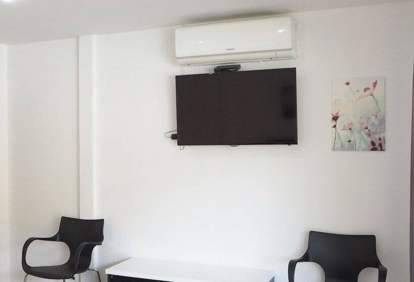 اتاق استاندارد, All Times Pool Villa