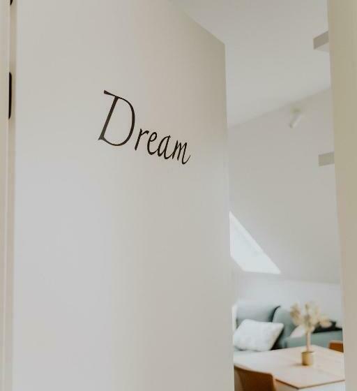 Студия Deluxe, Ramslo