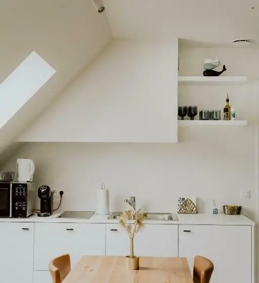 Monolocale Deluxe, Ramslo