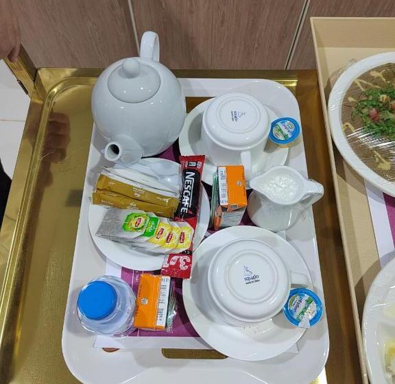 חדר אקונומי, Al Farhan Qurtuba