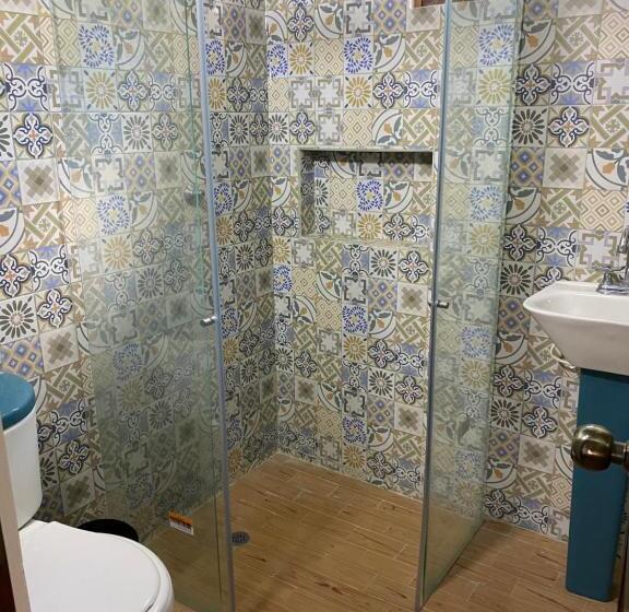 וילה עם חדר שינה אחד ובריכת שחיה, Cabaña La Guitarra