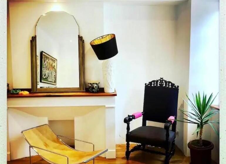 Номер Стандарт Вид на Горы, Le Josephine