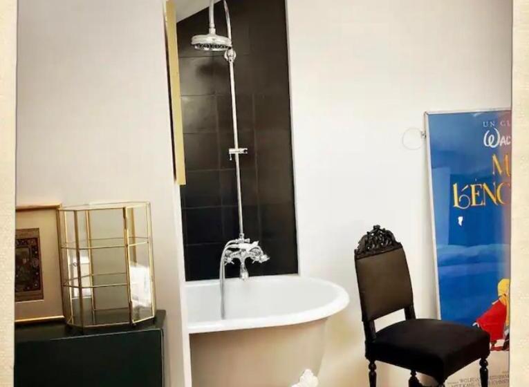 Номер Deluxe, Le Josephine