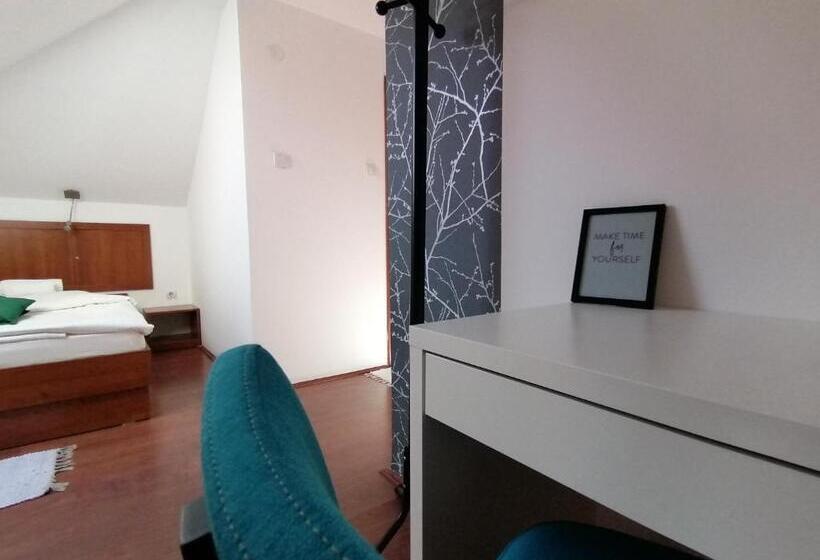 اتاق استاندارد یک نفره, Mon Accommodation Free Parking