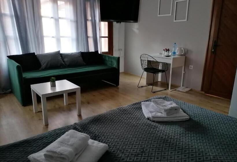 اتاق لوکس, Mon Accommodation Free Parking